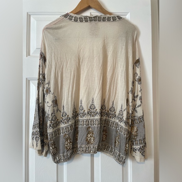 Free People Boho Medallion Print Top - Medium 0075 - Picture 7 of 7